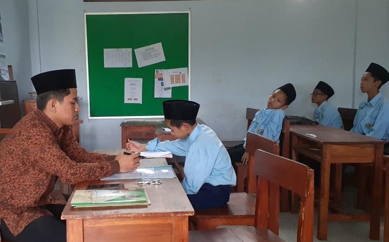 pengalaman-pertama-mengikuti-ujian-baca-kitab